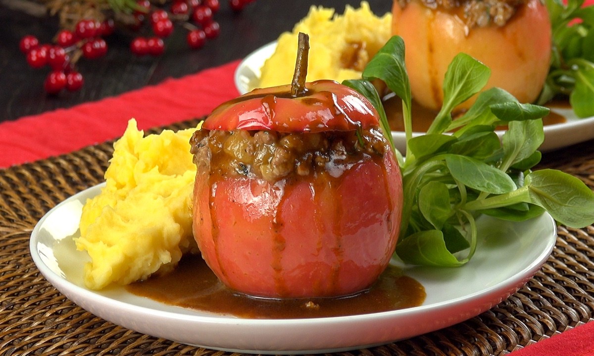 mit Entenbrust gefüllter Apfel