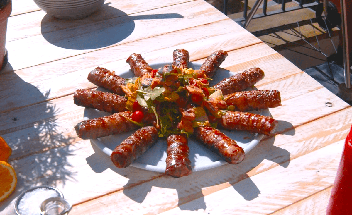 Mit Hackfleisch gefÃ¼llte Cannelloni vom Grill